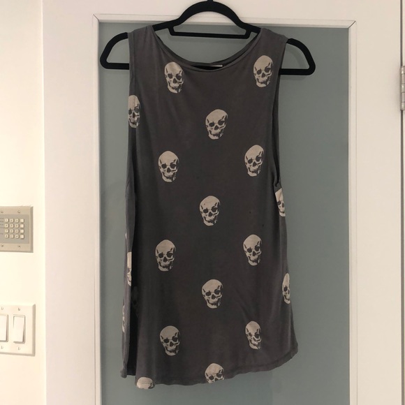 Lightly used PULL & BEAR SKULL MUSCLE TANK - Picture 1 of 8